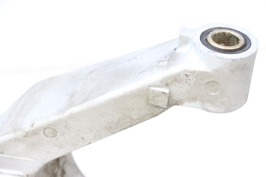 photo de BRAÇO OSCILANTE HONDA VFR FI RC46 800 (1998 - 2001) - Detalhes característicos