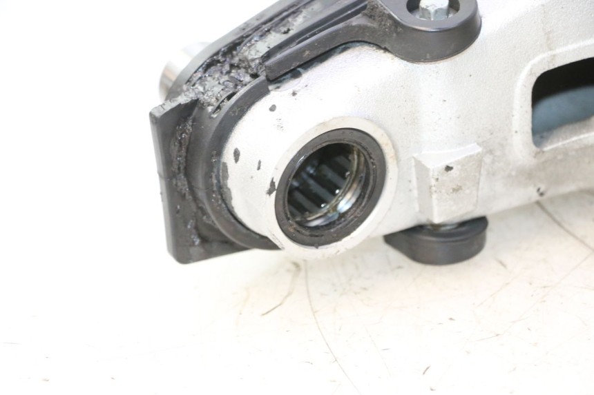 photo de BRAÇO OSCILANTE HONDA VFR FI RC46 800 (1998 - 2001) - Ampliação técnica