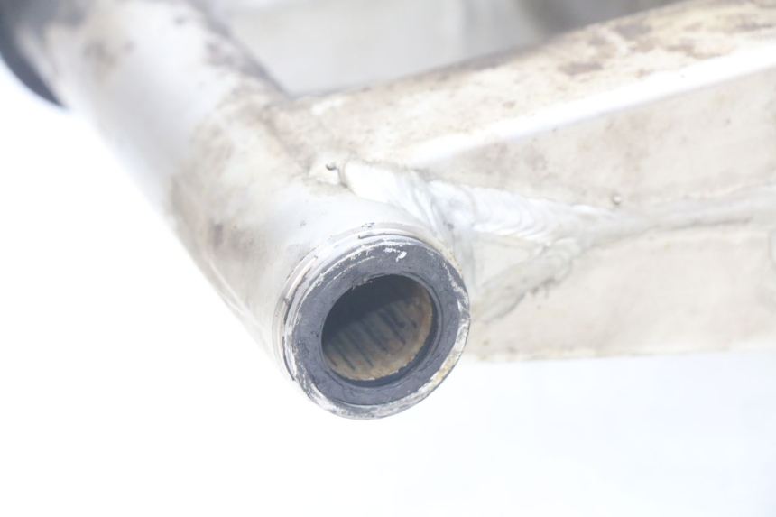 photo de BRAÇO OSCILANTE SUZUKI XF FREEWIND 650 (1997 - 2003) - Detalhe da peça