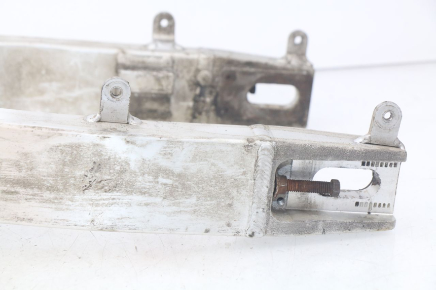 photo de BRAÇO OSCILANTE SUZUKI XF FREEWIND 650 (1997 - 2003) - Ampliação dos componentes