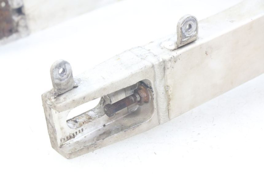 photo de BRAÇO OSCILANTE SUZUKI XF FREEWIND 650 (1997 - 2003) - Marcações e referências