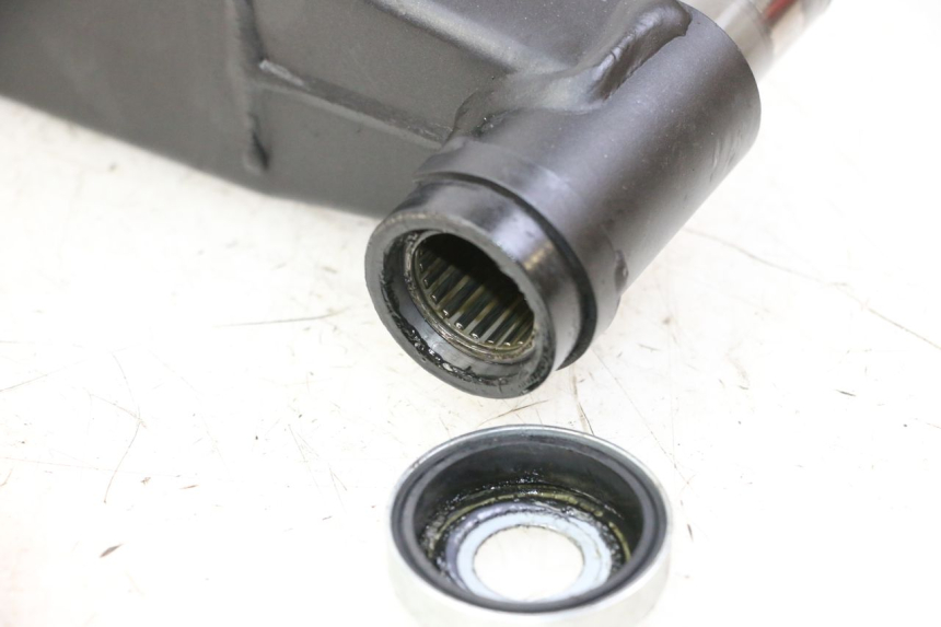 photo de BRAÇO OSCILANTE YAMAHA XJ6 ABS 600 (2008 - 2016) - Detalhe da peça