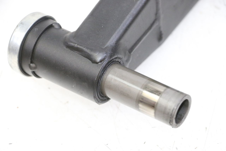 photo de BRAÇO OSCILANTE YAMAHA XJ6 ABS 600 (2008 - 2016) - Outro ângulo de visão