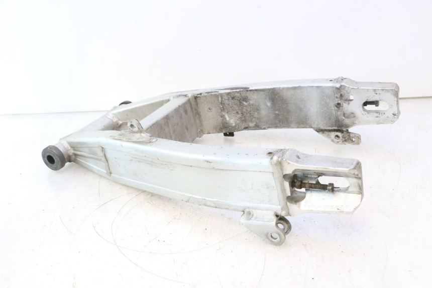 photo de BRAÇO OSCILANTE YAMAHA XJR 1300 (1998 - 2002) - Pontos de fixação
