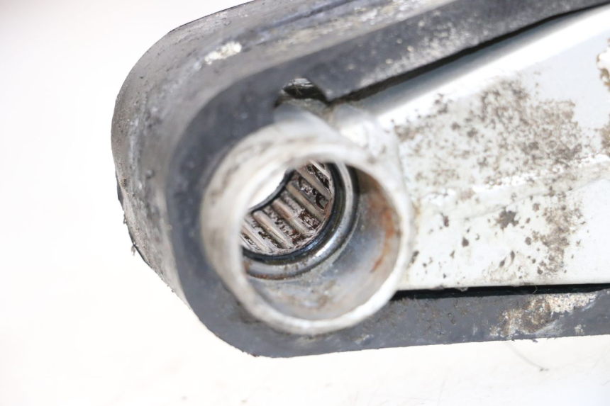 photo de BRAÇO OSCILANTE HYOSUNG XRX 125 (2000 - 2008) - Pontos de fixação