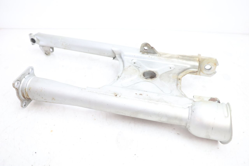 photo de BRAÇO OSCILANTE YAMAHA XV VIRAGO 535 (1988 - 2004) - Detalhes característicos