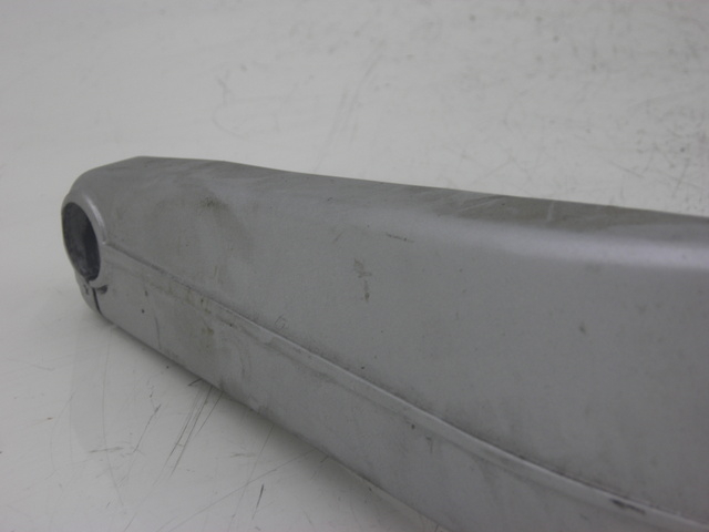 photo de BRAÇO OSCILANTE YAMAHA FJR 1300 (2004 - 2005) - Detalhes característicos