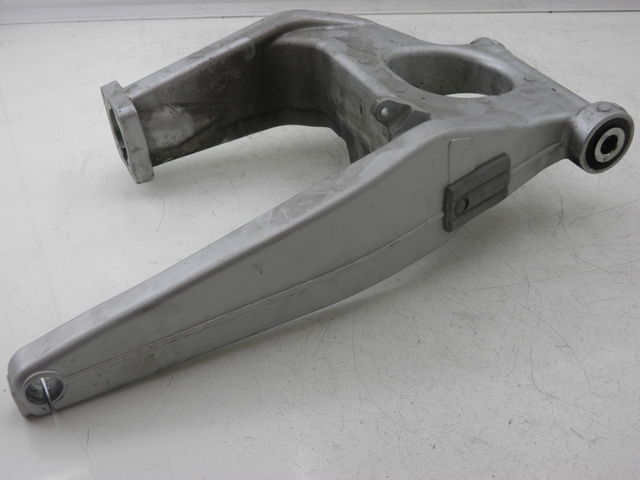 photo de BRAÇO OSCILANTE YAMAHA FJR 1300 (2004 - 2005) - Zoom do estado de desgaste