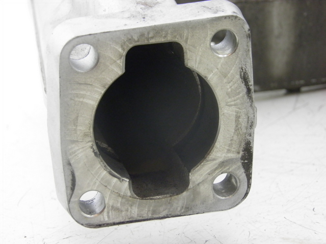 photo de BRAÇO OSCILANTE YAMAHA FJR 1300 (2004 - 2005) - Marcações e referências