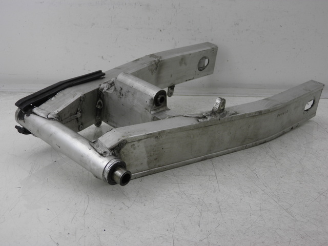 photo de BRAÇO OSCILANTE YAMAHA FZS FAZER 600 (1998 - 2001) - Detalhe da peça