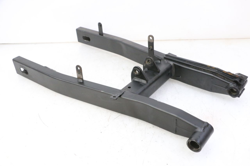 photo de BRAÇO OSCILANTE YAMAHA XJ6 600 (2008 - 2016) - Pontos de fixação