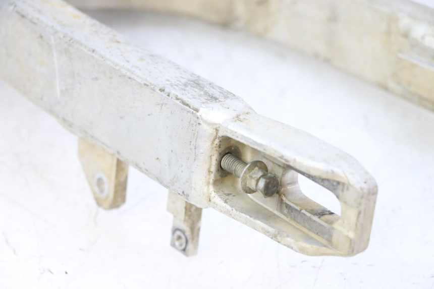 photo de Balança traseira YAMAHA YZ 85 (2022 - 2025) - Ângulo alternativo