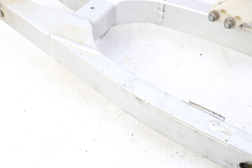 photo de BRAÇO OSCILANTE YAMAHA YZ 85 (2002 - 2018) - Detalhes característicos