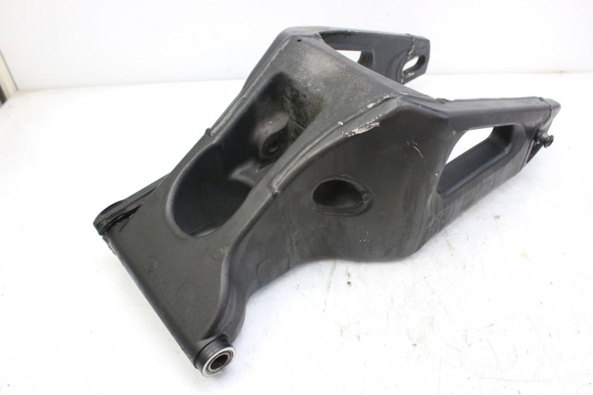 photo de Balança traseira YAMAHA YZF R1 1000 (2007 - 2008) - Detalhes característicos