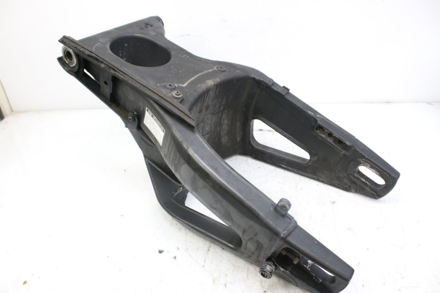 photo de Balança traseira YAMAHA YZF R1 1000 (2007 - 2008) - Outro ângulo de visão