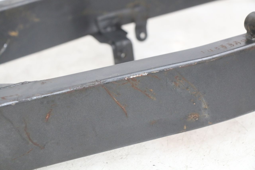photo de Balança traseira KAWASAKI Z 750 (2007 - 2013) - Detalhe da peça