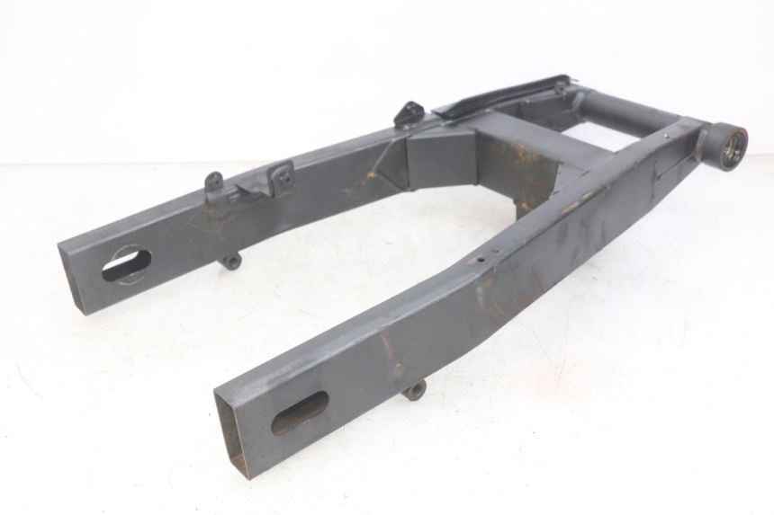 photo de Balança traseira KAWASAKI Z 750 (2007 - 2013) - Pontos de fixação