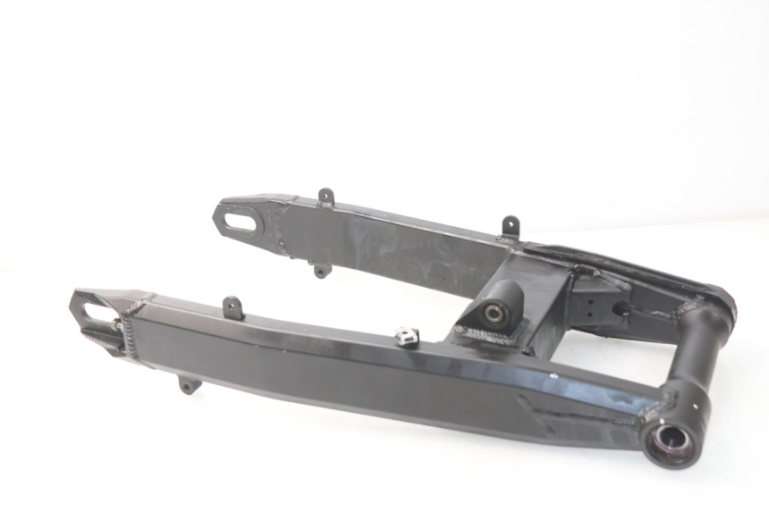 photo de BRAÇO OSCILANTE KAWASAKI Z Z900 900 (2017 - 2019) - Pontos de fixação