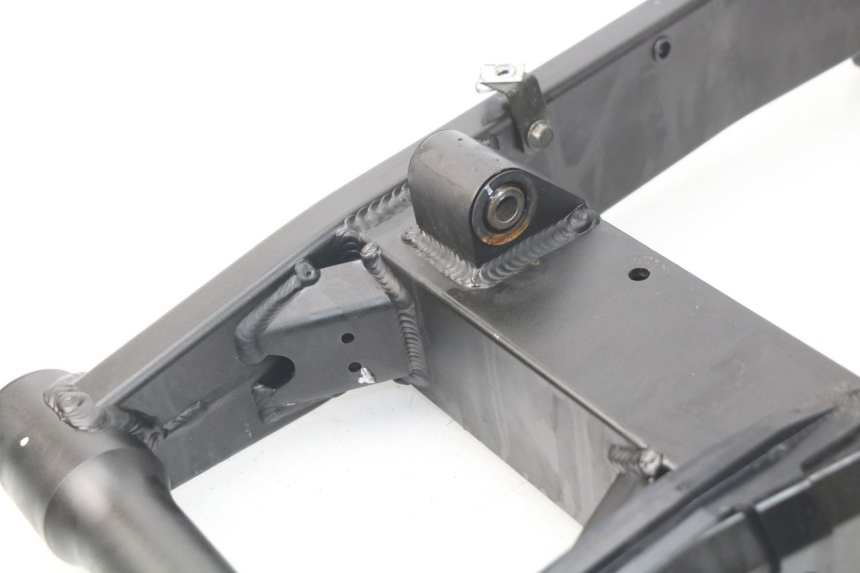photo de BRAÇO OSCILANTE KAWASAKI Z Z900 900 (2017 - 2019) - Peça verificada