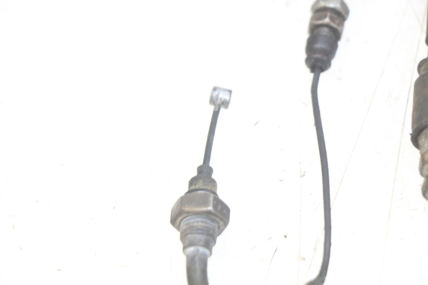 photo de CABO DO ACELERADOR HONDA FES PANTHEON 2T 125 (1998 - 2002) - Pontos de fixação