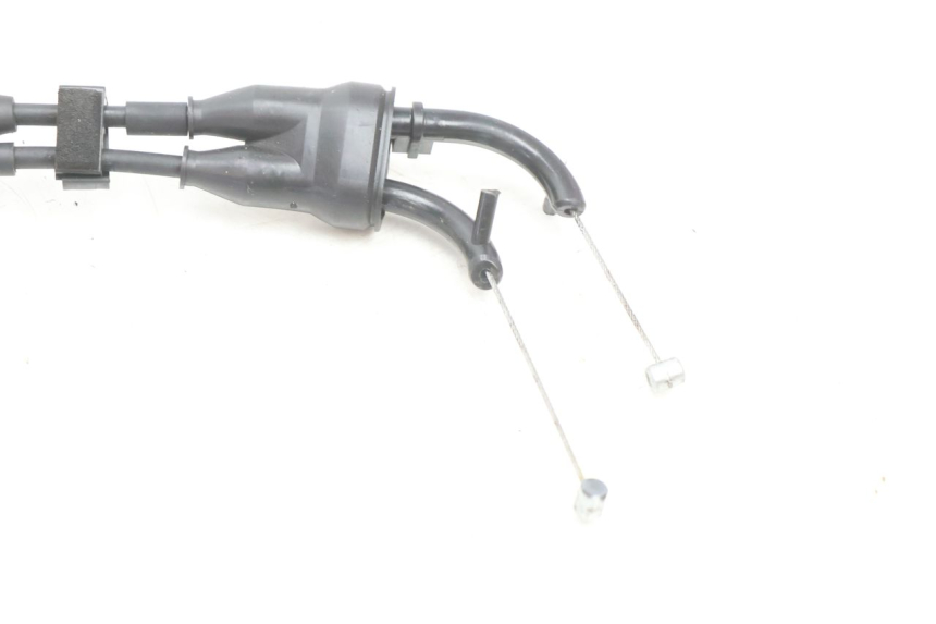 photo de CABO DO ACELERADOR YAMAHA FZ8 800 (2010 - 2016) - Outro ângulo de visão