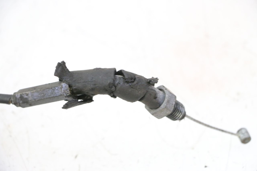 photo de CABO DO ACELERADOR KYMCO GRAND DINK 125 (2002 - 2007) - Zoom do estado de desgaste