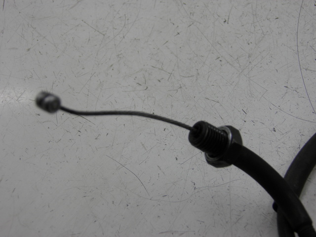 photo de CABO DO ACELERADOR HONDA CB SEVEN FITTY 750 (1992 - 2003) - Detalhe da peça