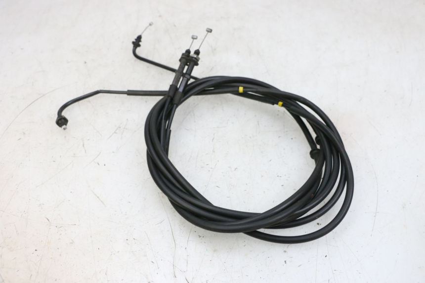 photo de CABO DO ACELERADOR PIAGGIO MP3 HPE 300 (2019 - 2026) - Outro ângulo de visão