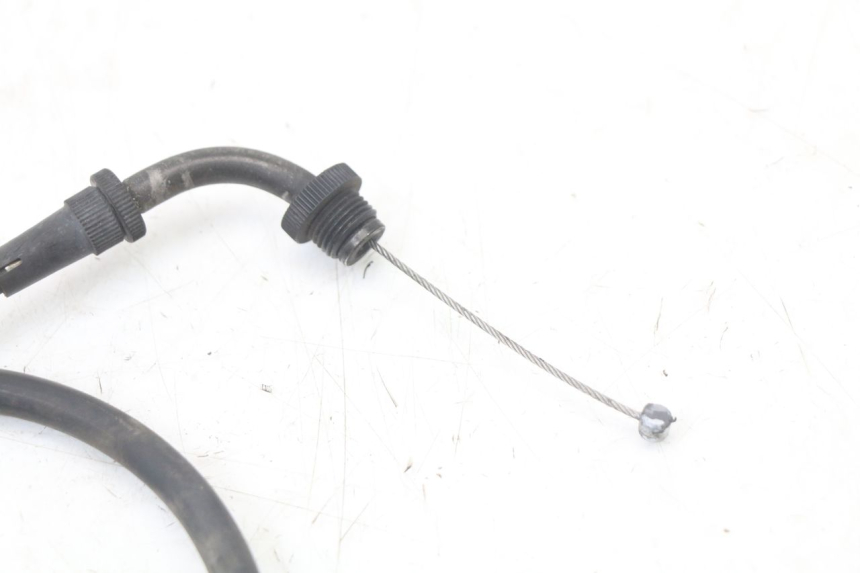 photo de CABO DO ACELERADOR SUZUKI GS F 500 (2004 - 2007) - Estado da superfície