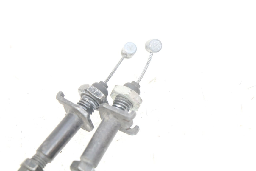 photo de CABO DO ACELERADOR PIAGGIO VESPA GTS IGET ABS 125 (2017 - 2023) - Pontos de fixação