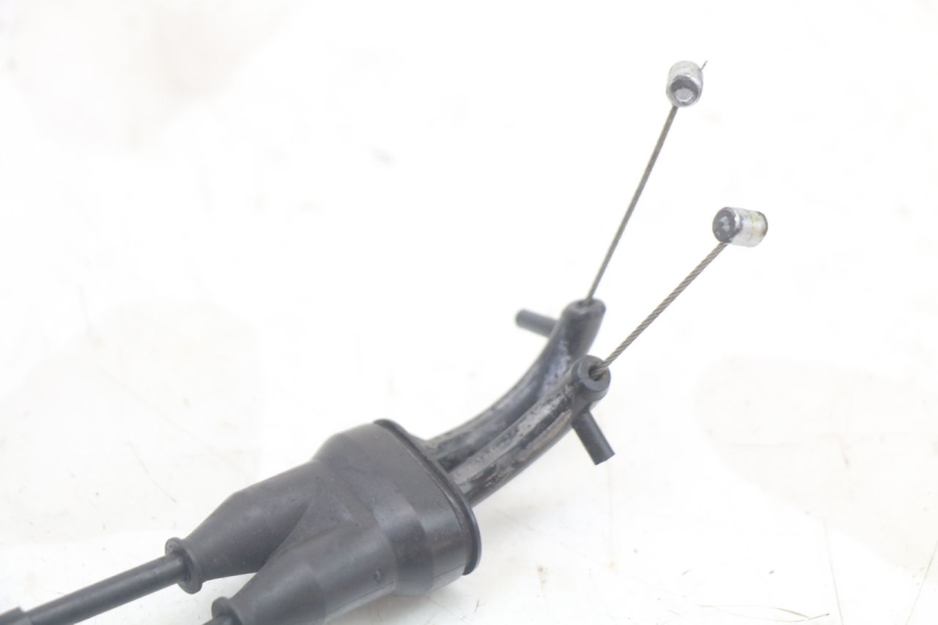 photo de CABO DO ACELERADOR YAMAHA FZ1 FAZER 1000 (2007 - 2009) - Outro ângulo de visão