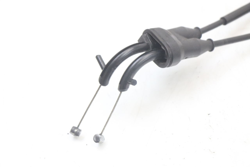 photo de CABO DO ACELERADOR YAMAHA FZ1 FAZER 1000 (2007 - 2009) - Ampliação técnica