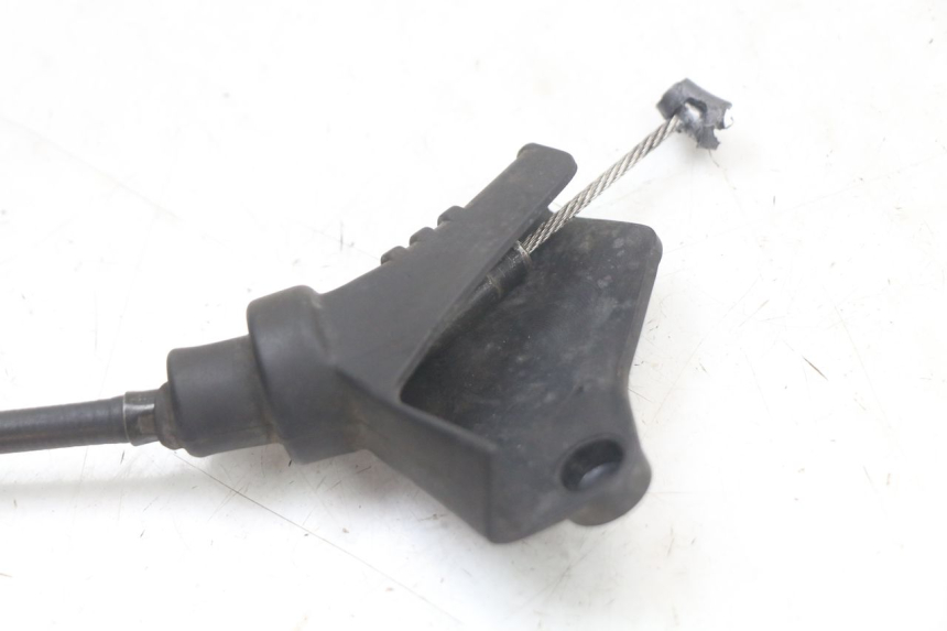 photo de CABO DE EMBREAGEM SUZUKI GS F 500 (2004 - 2007) - Outro ângulo de visão