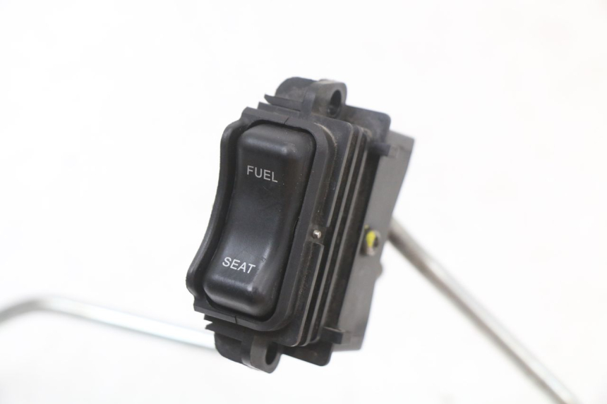 photo de CABO DE ABERTURA DO BANCO HONDA PCX (JF47) 125 (2012 - 2013) - Detalhe da peça