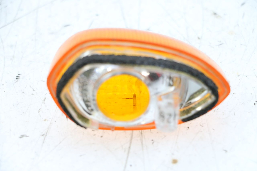 photo de LENTE DO PISCA DIANTEIRO DIREITO YAMAHA TDM ABS 900 (2002 - 2014) - Zoom do estado de desgaste