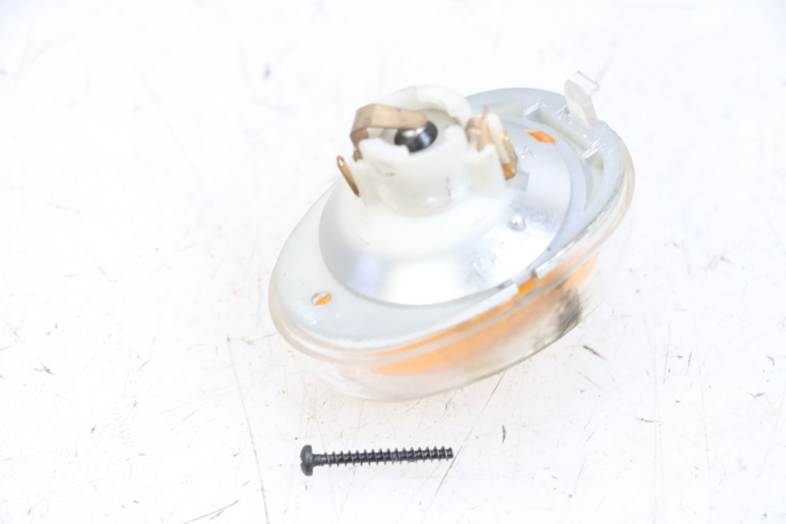 photo de LENTE DO PISCA DIANTEIRO ESQUERDO YAMAHA BW'S EASY 50 (2013 - 2016) - Detalhe da peça