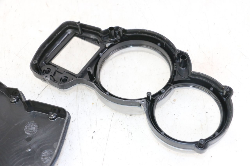 photo de TAMPA DO CONTADOR YAMAHA FJR ABS 1300 (2006 - 2012) - Peça verificada