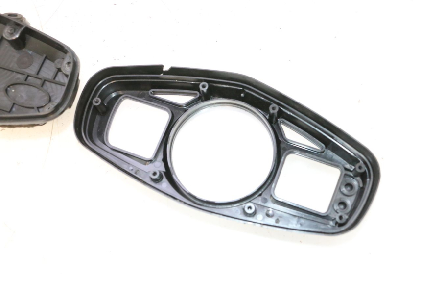 photo de LENTE DO CONTADOR SUZUKI GSR 600 (2005 - 2012) - Inspeção visual