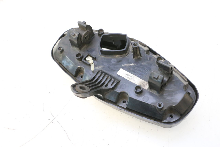 photo de LENTE DO CONTADOR SUZUKI GSR 600 (2005 - 2012) - Pontos de fixação