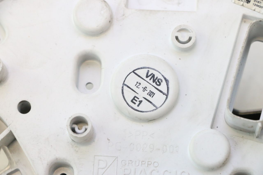 photo de TAMPA DO CONTADOR PIAGGIO LIBERTY IGET 4T 50 (2021 - 2025) - Peça verificada
