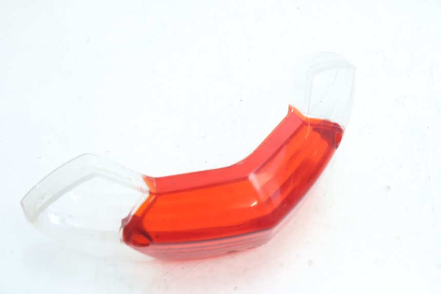 photo de LENTE DA LUZ TRASEIRA PEUGEOT KISBEE 2T 50 (2010 - 2017) - Detalhe da peça