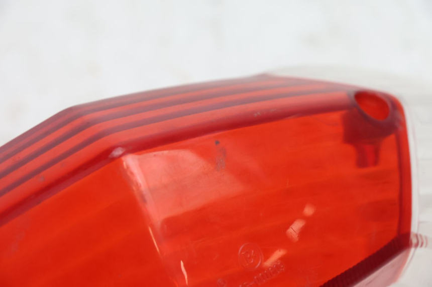 photo de LENTE DA LUZ TRASEIRA PEUGEOT KISBEE 2T 50 (2010 - 2017) - Ampliação técnica