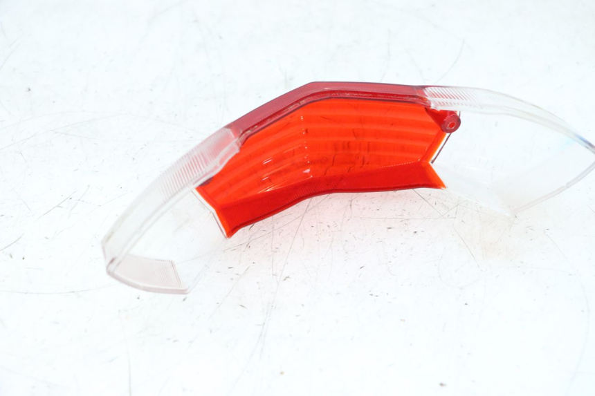 photo de LENTE DA LUZ TRASEIRA PEUGEOT KISBEE 4T 50 (2010 - 2017) - Ampliação técnica