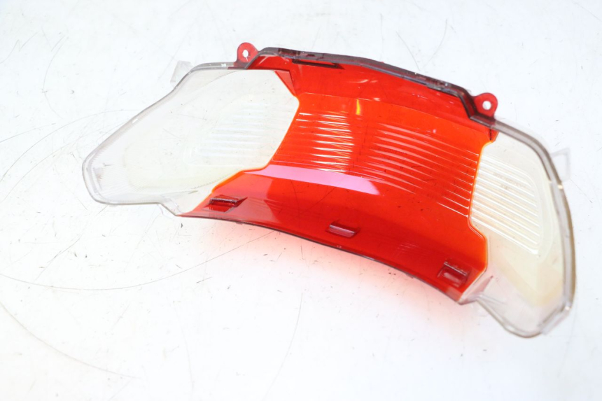photo de LENTE DA LUZ TRASEIRA JM MOTORS SANTANA 50 (2014 - 2023) - Pontos de fixação