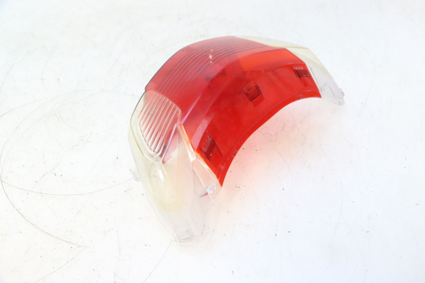 photo de LENTE DA LUZ TRASEIRA JM MOTORS SANTANA 50 (2014 - 2023) - Peça verificada