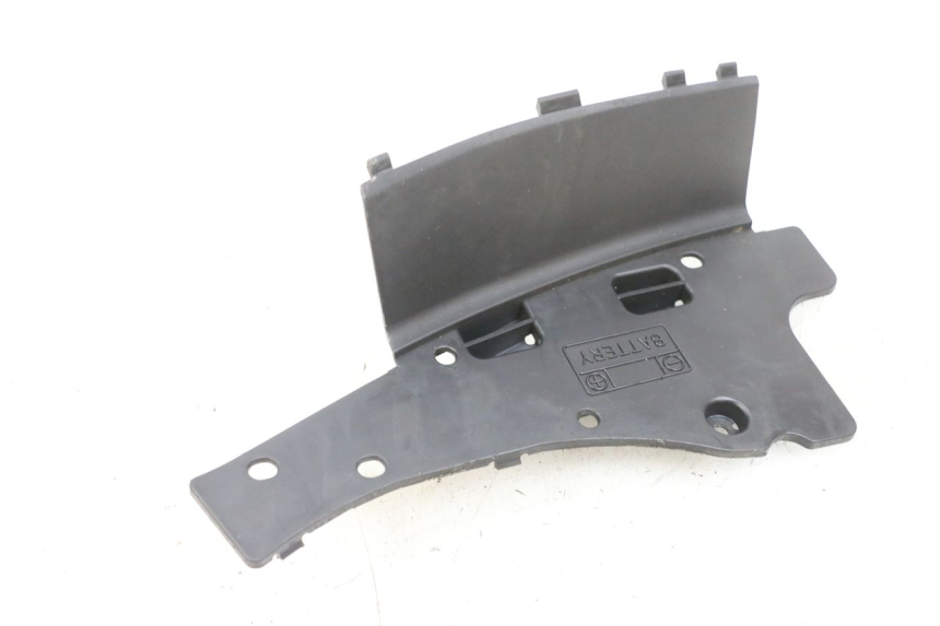 photo de TAMPA DA BATERIA SUZUKI BURGMAN 125 (2007 - 2014) - Vista principal