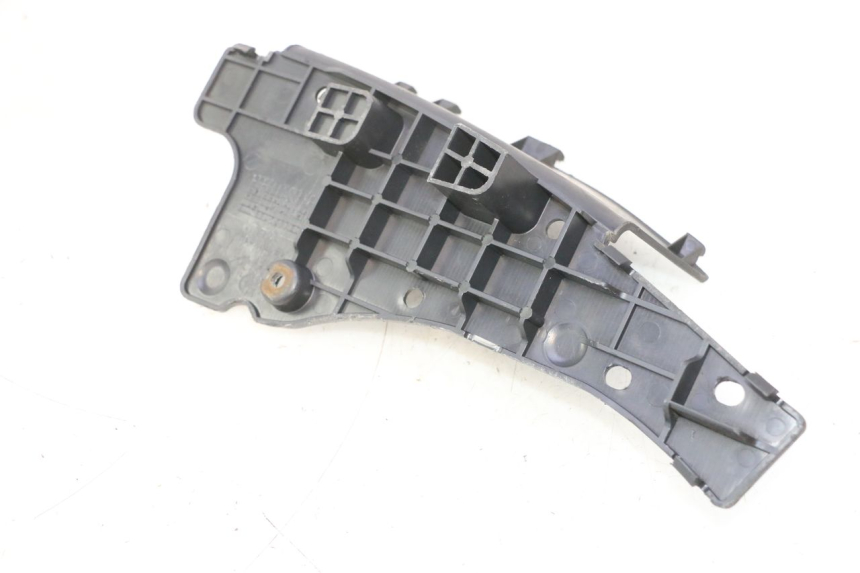 photo de TAMPA DA BATERIA SUZUKI BURGMAN 125 (2007 - 2014) - Outro ângulo de visão