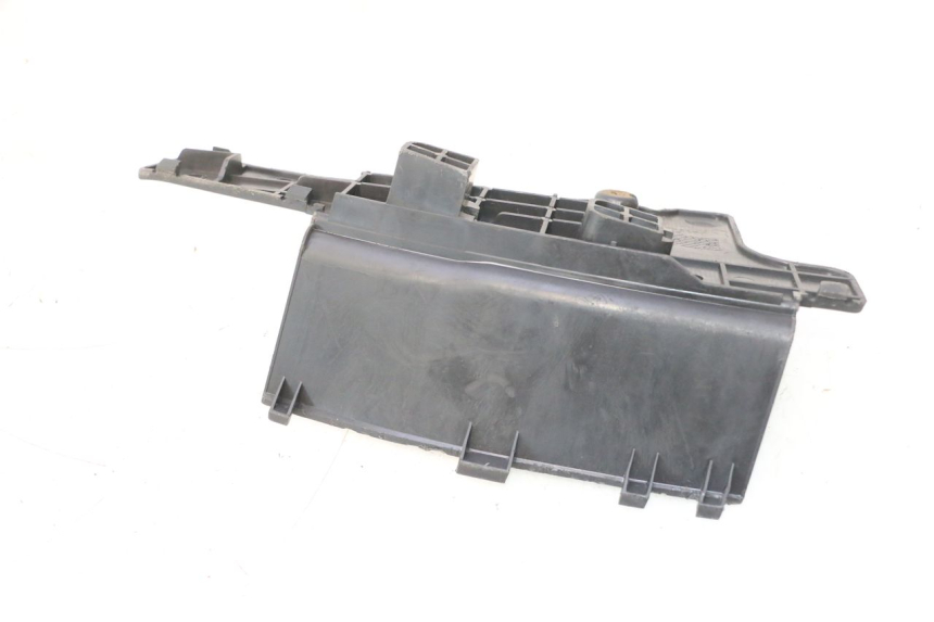 photo de TAMPA DA BATERIA SUZUKI BURGMAN 125 (2007 - 2014) - Vista geral