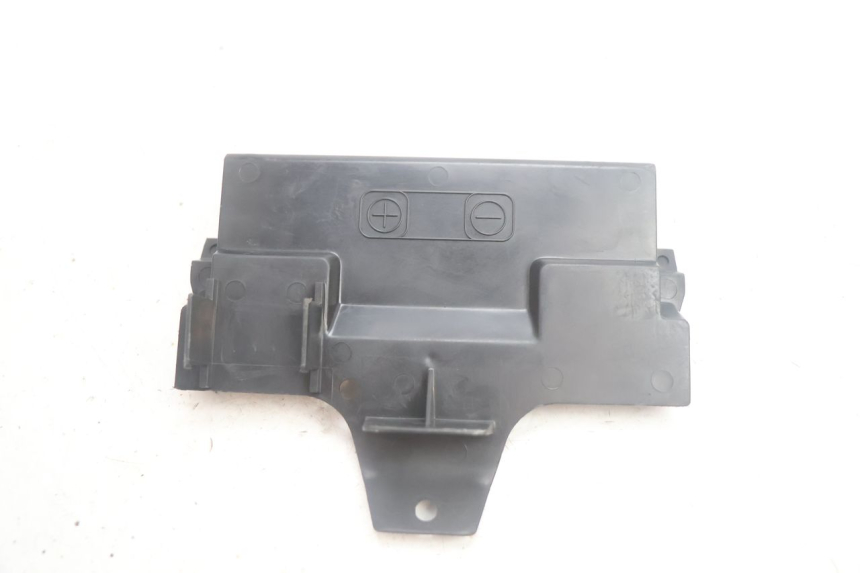 photo de TAMPA DA BATERIA SUZUKI BURGMAN EXECUTIVE ABS 650 (2006 - 2012) - Vista principal
