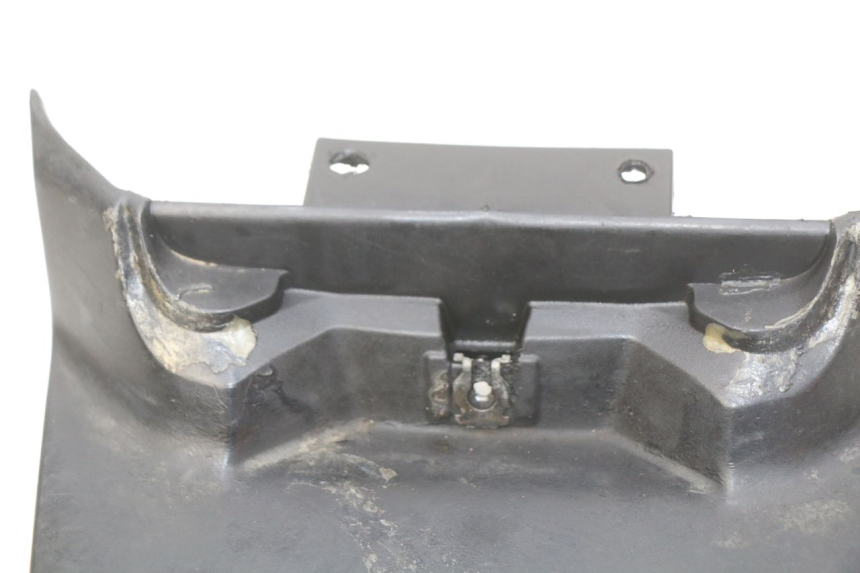 photo de TAMPA DA BATERIA YAMAHA BW'S NAKED 50 (2008 - 2019) - Detalhe da peça